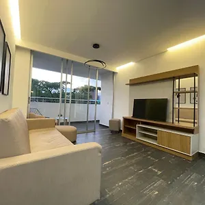 Plazetto Laurles Bonito De 3 Alcobas Parquedero Medellín